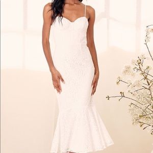 COPY - Lulu’s Found Your Love White Lace Sleeveless Trumpet Midi Dress NWT